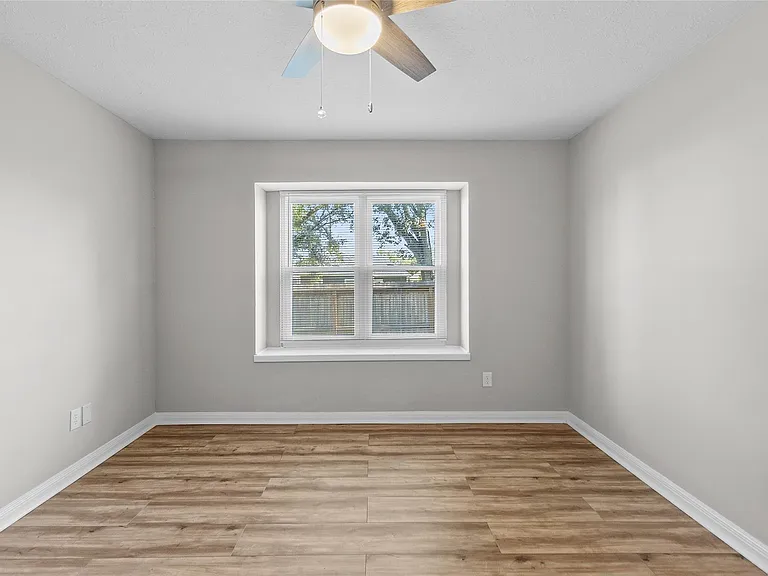 12195 Anderson Rd — Photo 17