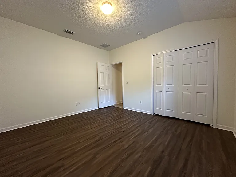 5204 Comfort Ct — Photo 30
