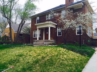 1524 Lake Grove Ave SE, East Grand Rapids, MI