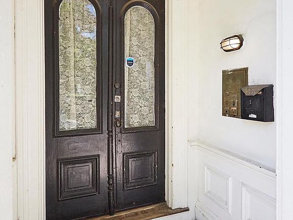 4th image of 1306 W Lexington St