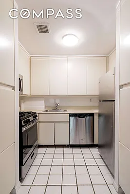 Rented by Compass | media 3