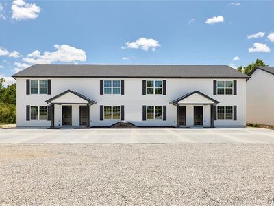 109 E Horseshoe Bend Dr, Winfield, MO, 63389