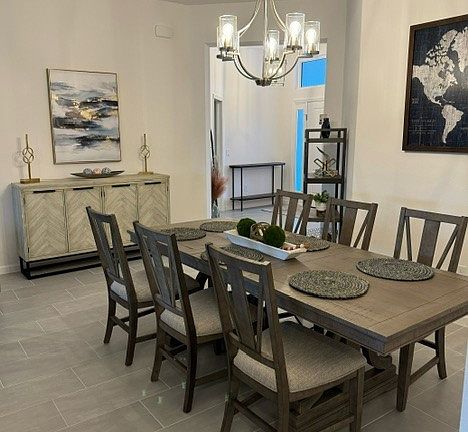 Dining Area looking toward Entry Area