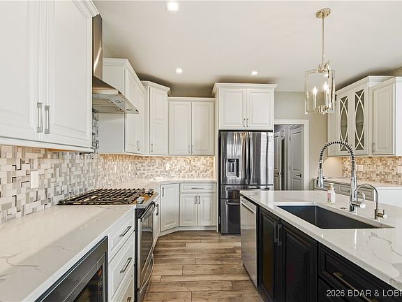 3rd image of 78 Bella Terra Ct