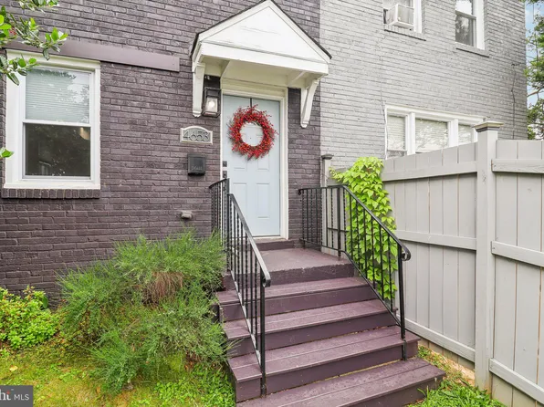 4653 H St SE, Washington, DC 20019