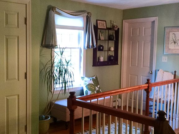 5th image of 97 Groveland Avenue