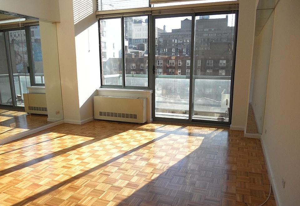 1st image of 22-26 W 15th St APT 5C