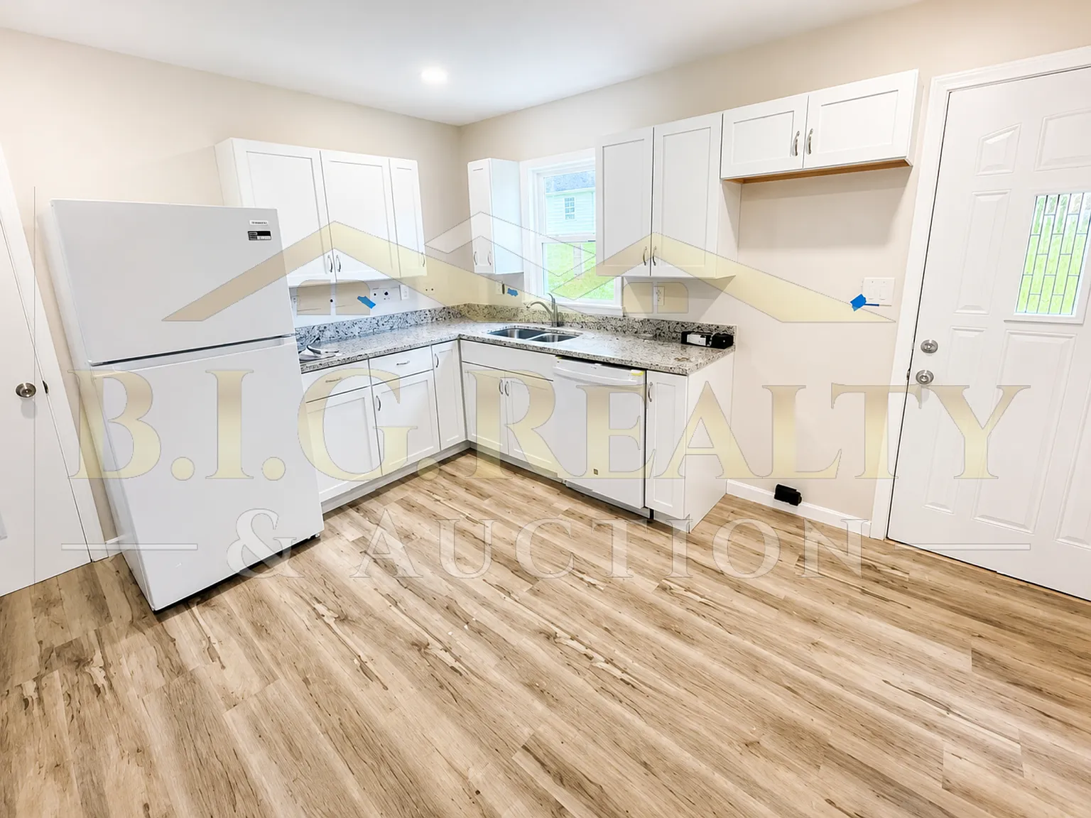 2 bed, 750 sqft, $1,050 — Photo 4