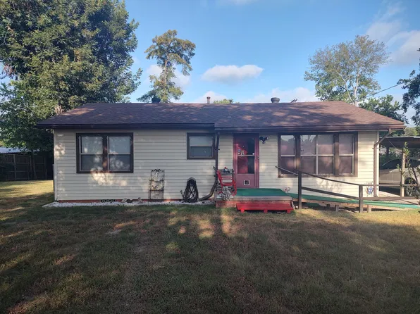 2131 Tryon Rd, Longview, TX 75601