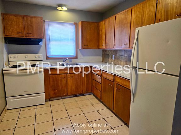 2nd image of 217 S 1st St APT 5