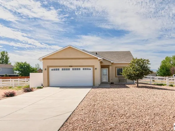256 W Calle De Camelia, Pueblo West, CO 81007