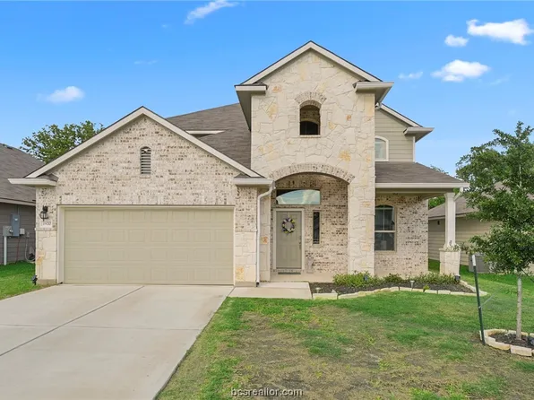1920 Cartwright St, Bryan, TX 77807