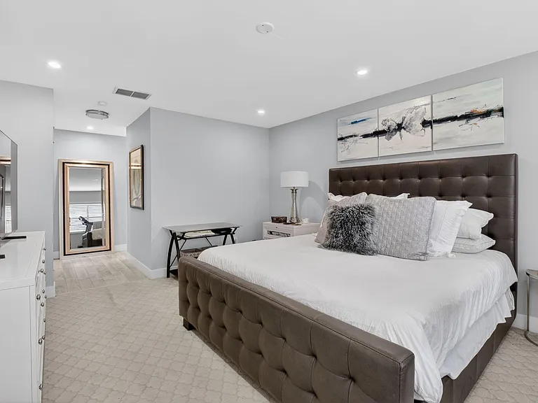9299 Vista Del Lago #16D — Photo 19