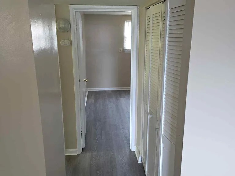 4902 Saddlebrook Ln — Photo 23
