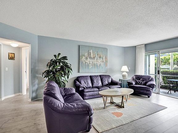 3rd image of 3590 Via Poinciana #114
