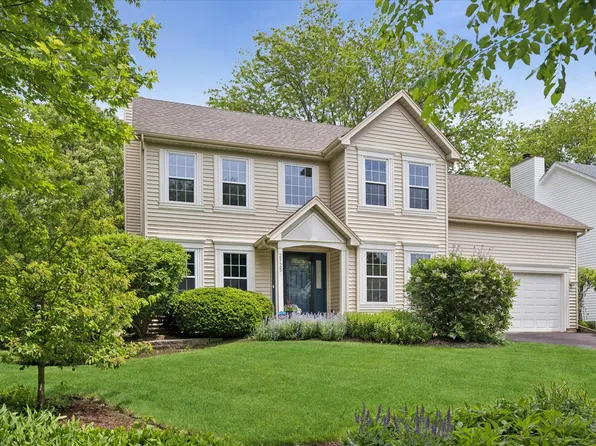 2725 Miller Rd, Geneva, IL 60134
