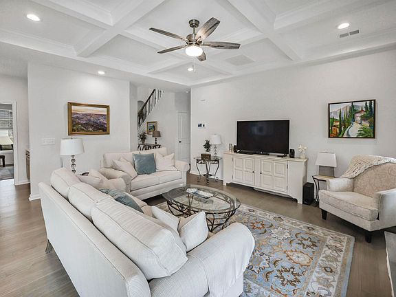 5th image of 1065 Catskills Way