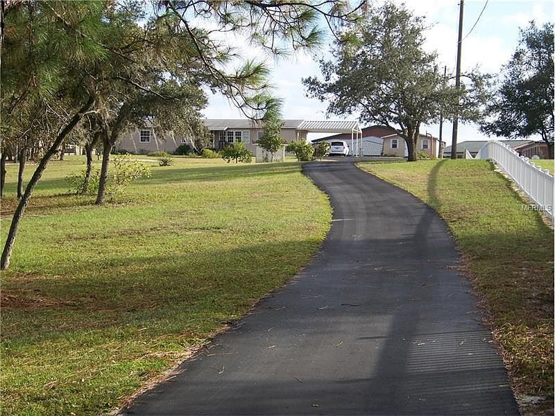 1st image of 511 Petes Ln