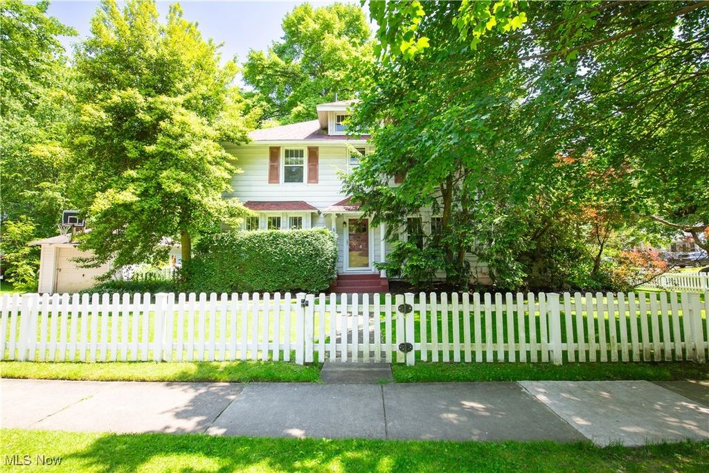 Real estate listing image