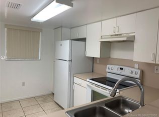 14020 NE 3rd Ct APT 5, Miami, FL 33161
