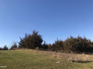 3 Arrowwood Ln, Galena, IL 61036
