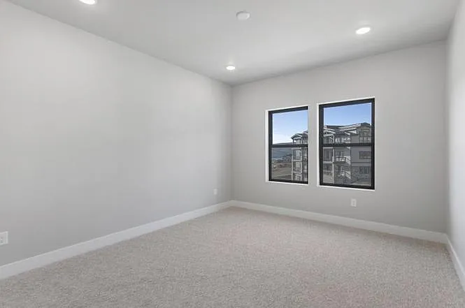 1124 W Vos Cir #201 — Photo 17