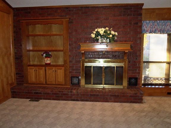 Gas Fireplace 