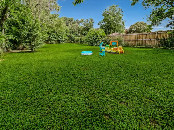 1911 Hudspeth Ave, Dallas, TX 75216