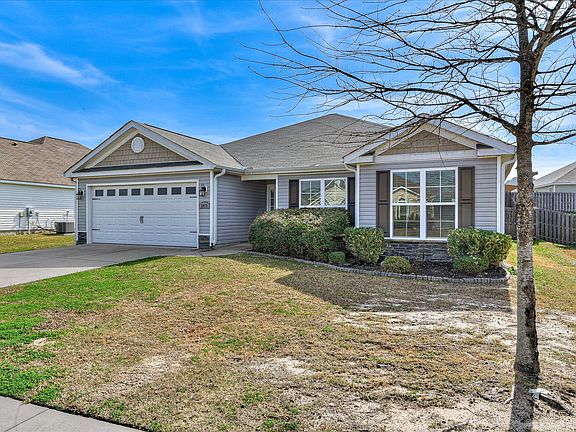 3rd image of 3075 Ashley Lp