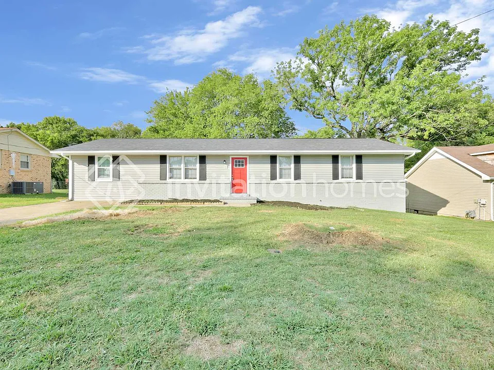 227 Evergreen Cir