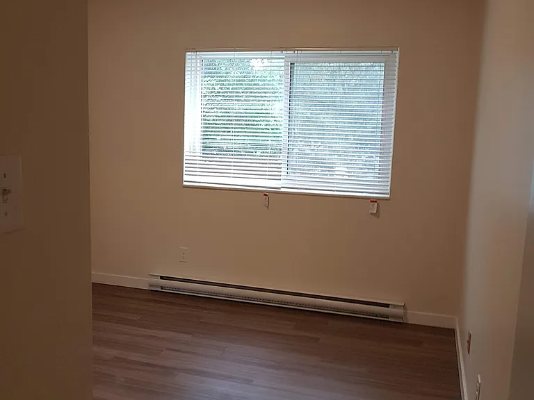 456 Langevin St #321 — Photo 10