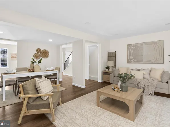 196 Key Pkwy, Frederick, MD 21702