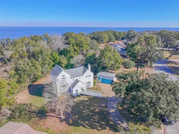 4690 Peacock Dr, Pensacola, FL 32504