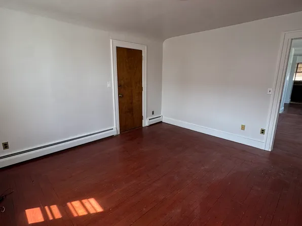 130 Grand St #3, Middletown, CT 06457