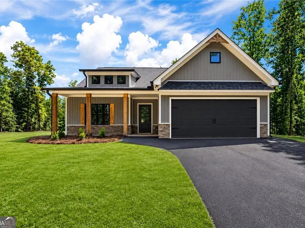 457 Relay Rd, Silver Creek, GA 30173