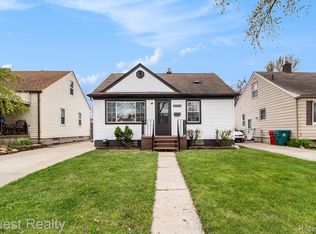 22765 Teppert Ave, Eastpointe, MI 48021