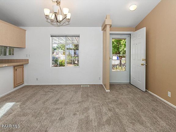 4th image of 1334 Louie St