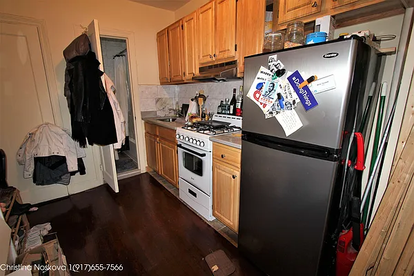 Rented by J Misrahi Realty Corp | media 26