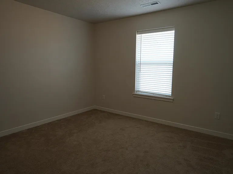 1701 W Crystal Falls Ave — Photo 7