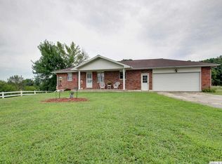 9535 Columbus Rd, Fowler, IL 62338