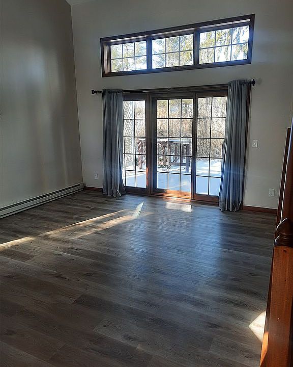 1st image of 288 S Oval Dr #4SOE