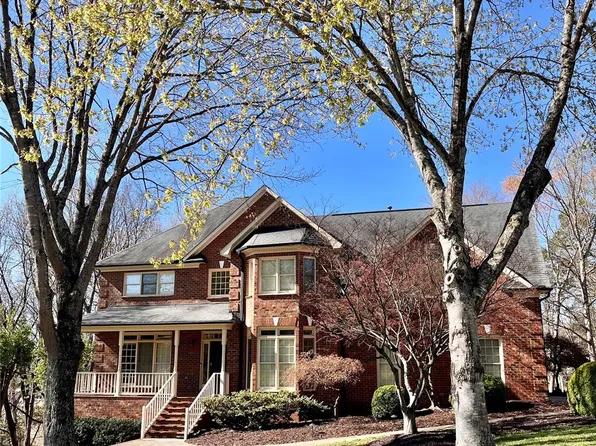 9800 Moody Ct, Harrisburg, NC 28075