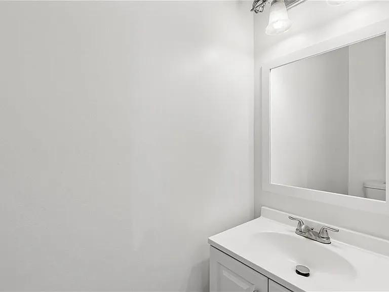 6720 Stoneleigh Way #9 — Photo 12