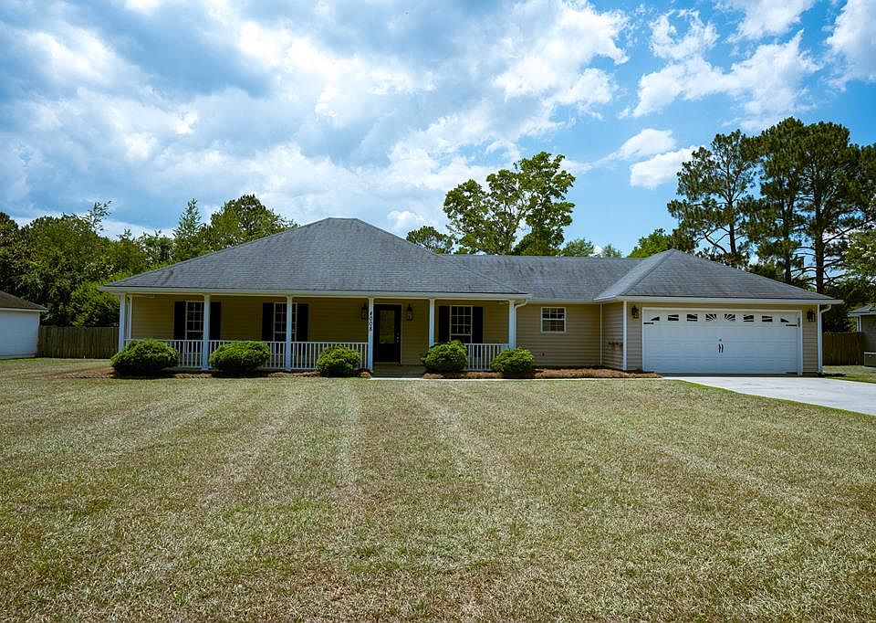 1st image of 4008 Stratford Cir