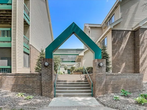 7605 Edinborough Way APT 6214, Edina, MN 55435