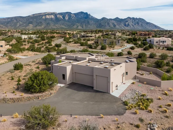 1 Anasazi Meadows Ct, Placitas, NM 87043