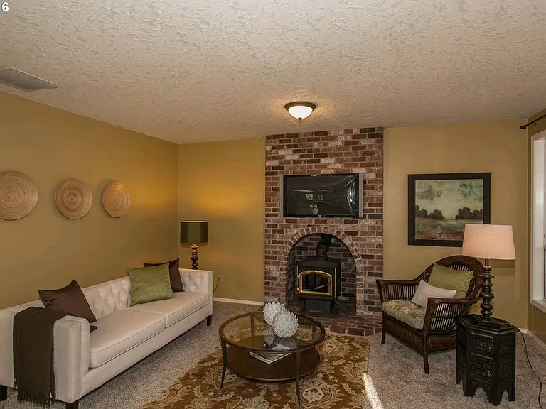 13160 Peters Rd — Photo 9