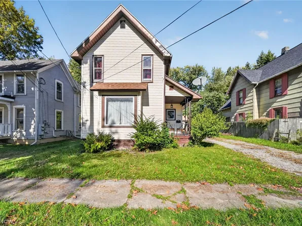 1649 W 8th St, Ashtabula, OH 44004