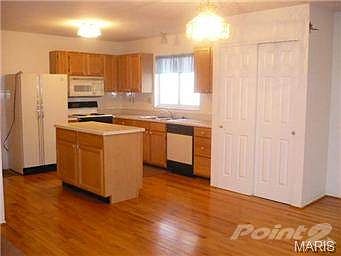 3rd image of 11018 Kohrs Ln