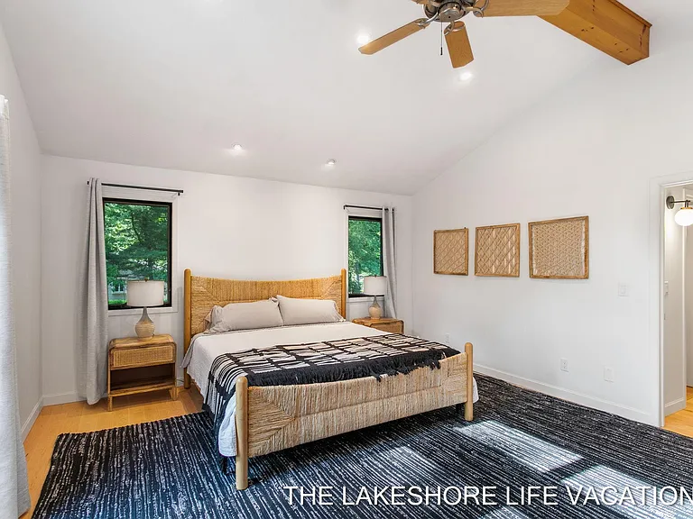 3892 Lakeridge Dr — Photo 24